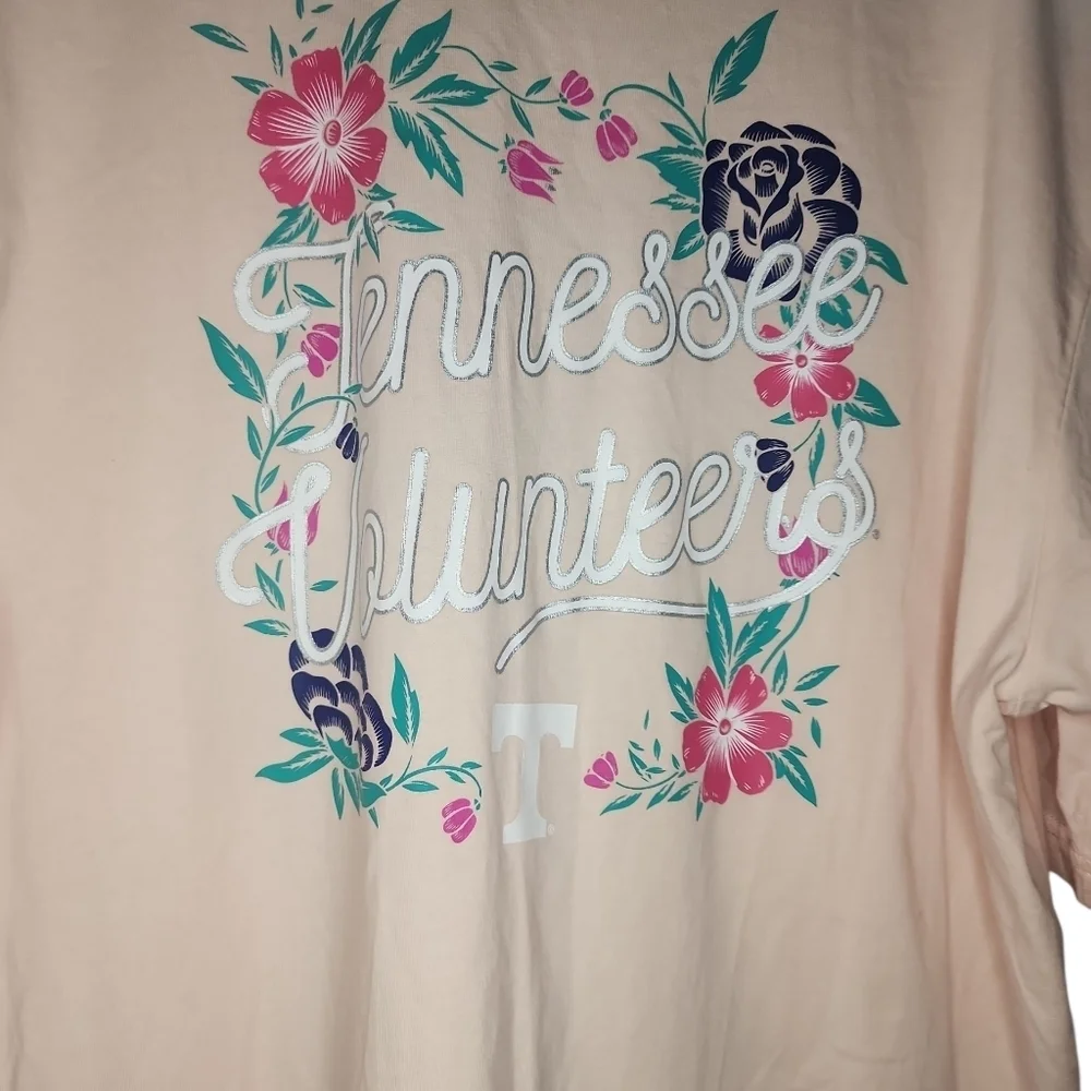 Womens Tennessee Volunteer Champion Tee with  Logo On Front  Pocket And Back 2XL - Picture 3 of 4